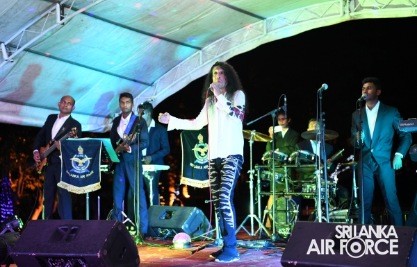 WAR VETERAN INMATES HONOURED BY COMMANDER OF THE AIR FORCE AT ‘MIHINDU SETH MEDURA’, ATTIDIYA